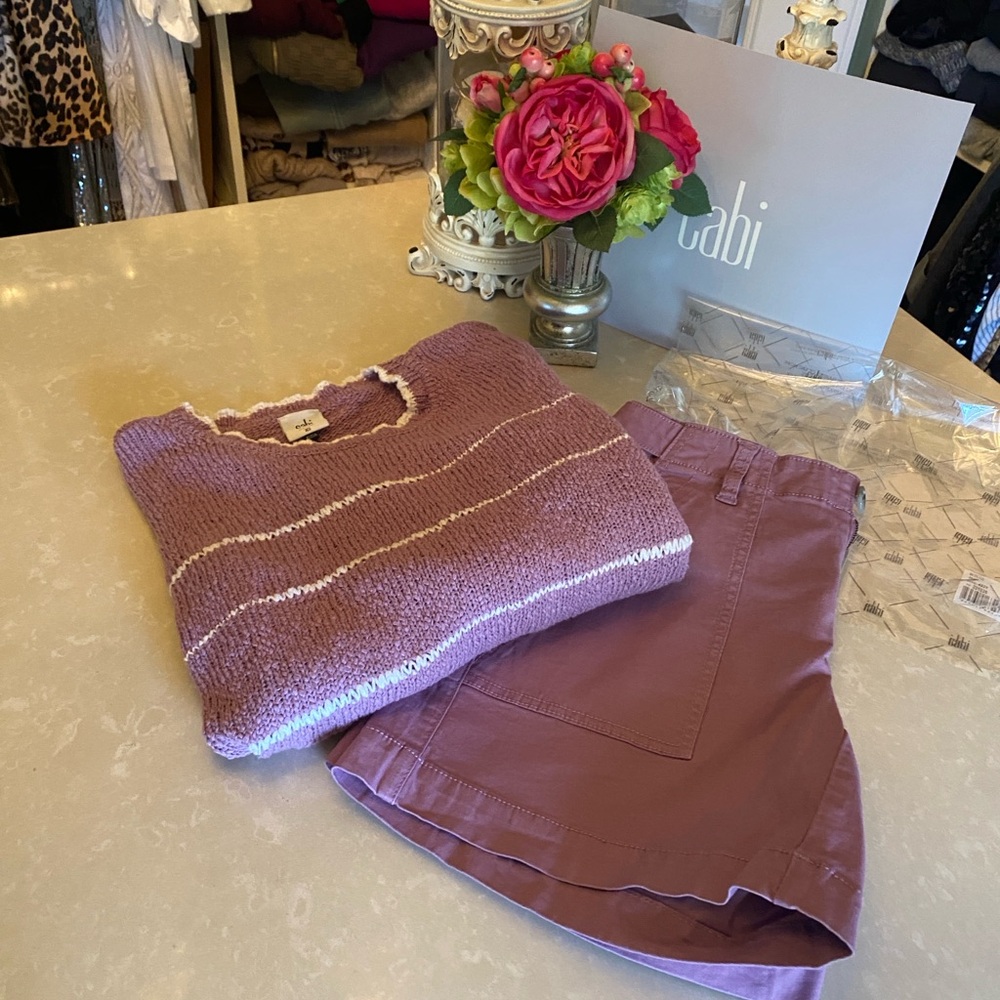 Chic Cabi shorts - Picture 9 of 9
